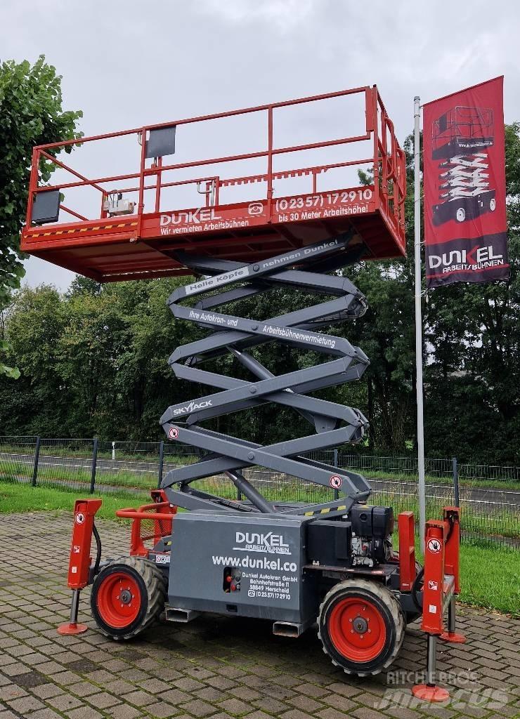 SkyJack SJ68832 RTE Sakselifter
