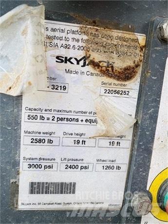 SkyJack SJ 3219 Sakselifter