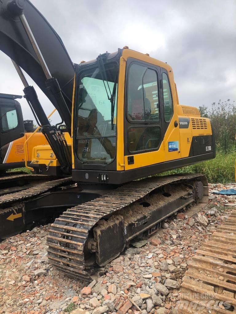 Volvo EC 210 D Beltegraver
