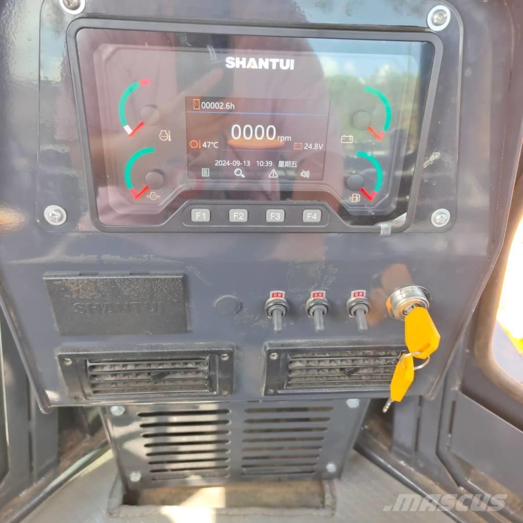 Shantui SD 32 Dozere Beltegående