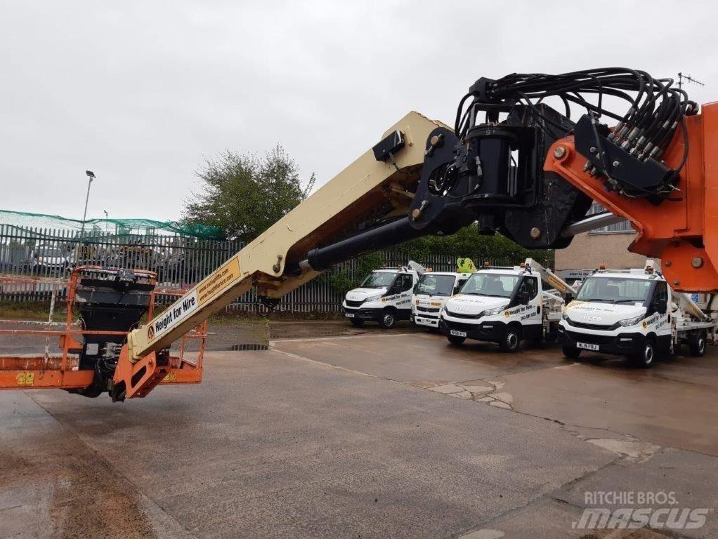 JLG 1500 SJ Teleskop bomlifter