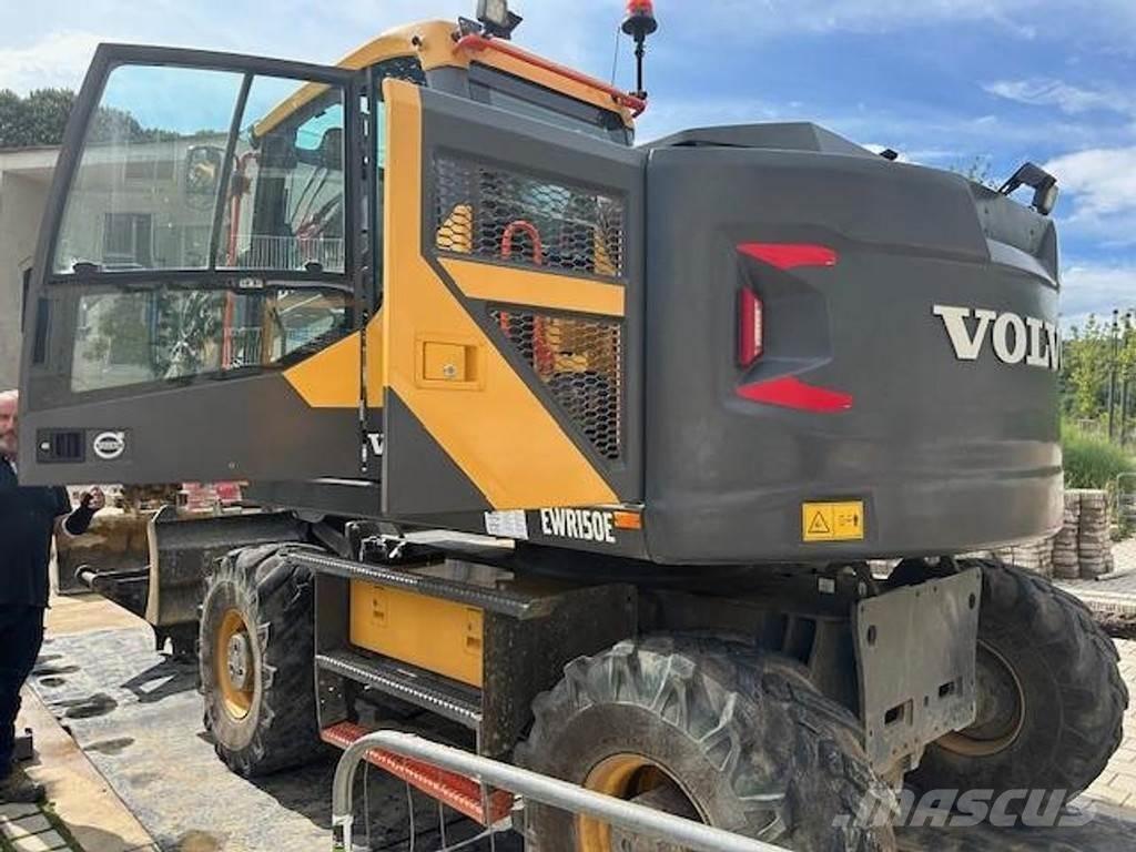 Volvo EWR150E Spesialtilpassede gravemaskiner
