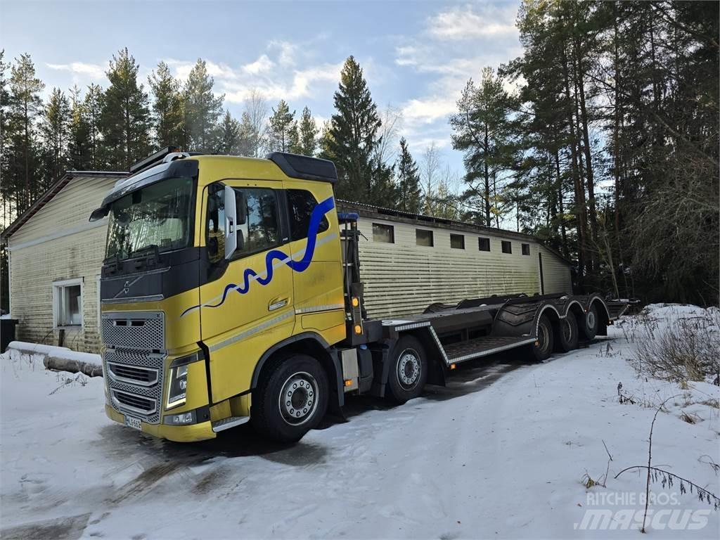 Volvo FH 16 750 Spesialbiler for transport av skogsmaskiner