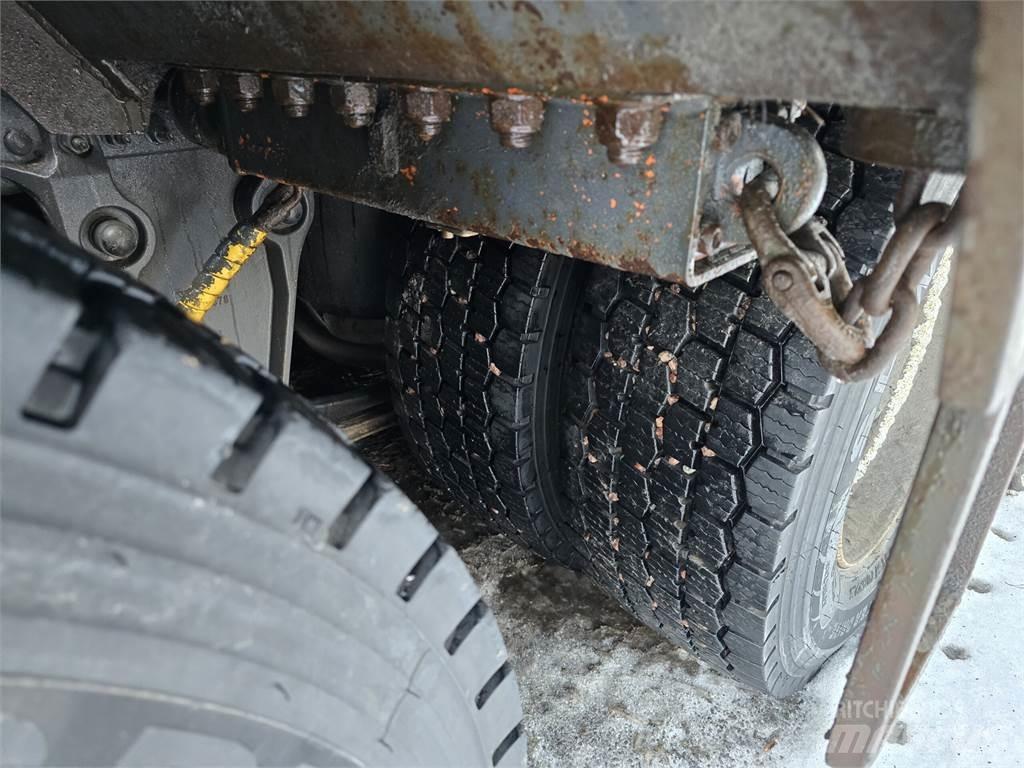 Volvo FH 16 750 Spesialbiler for transport av skogsmaskiner