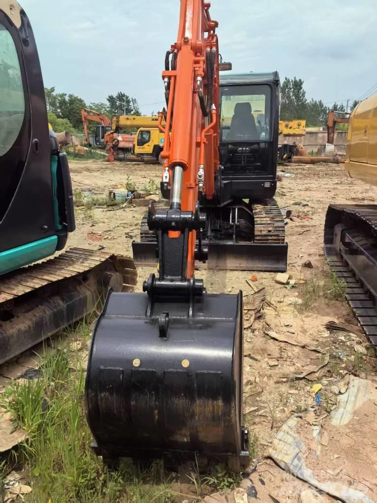 Doosan DX 60 Beltegraver