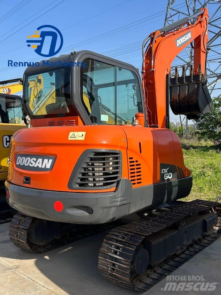 Doosan DX 60 Beltegraver