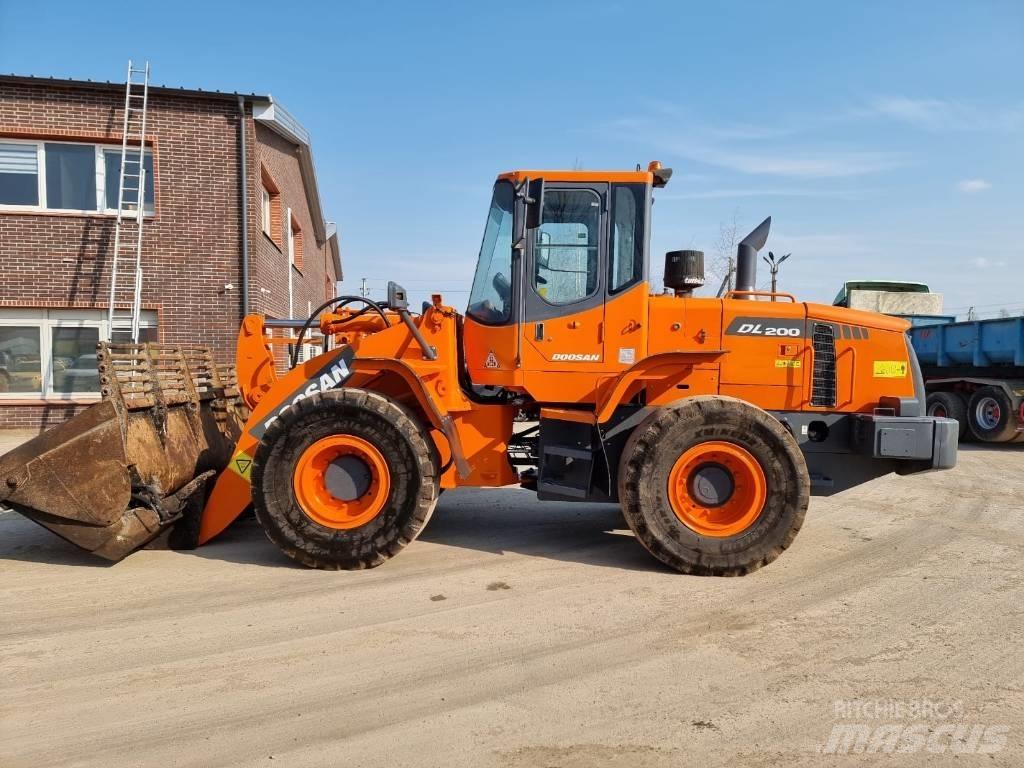 Doosan DL 200 Hjullastere