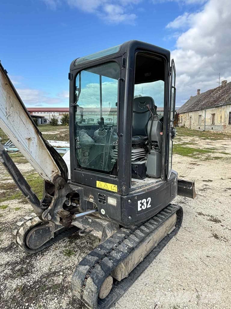 Bobcat E 32 Minigravere <7t