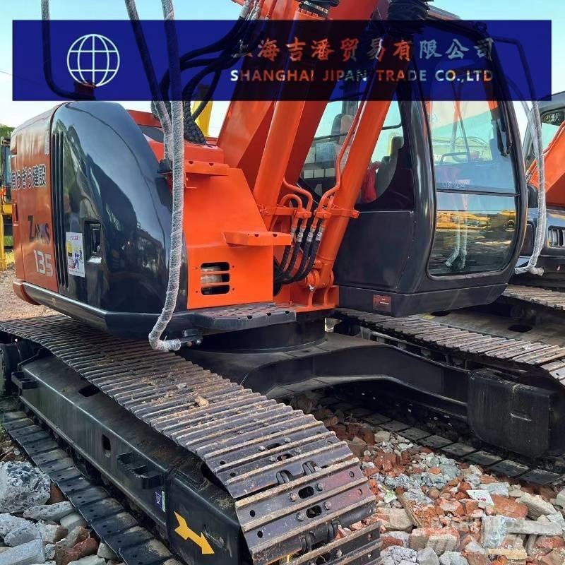 Hitachi ZX 135 Beltegraver