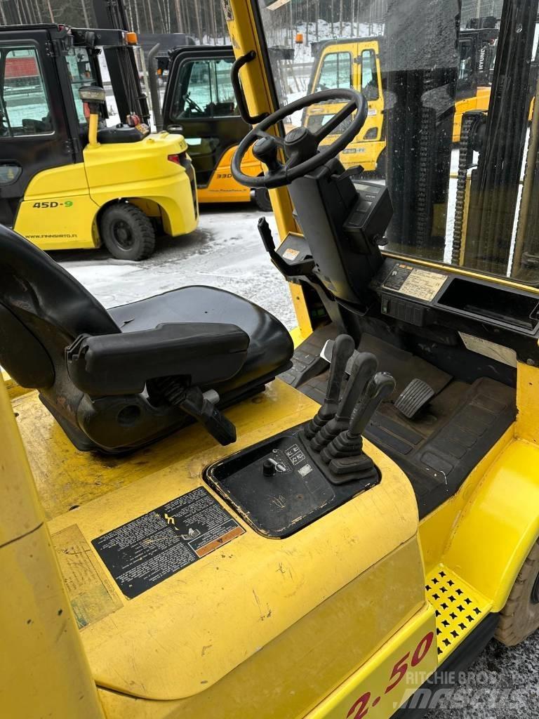 Hyster H2.50XM Propan trucker