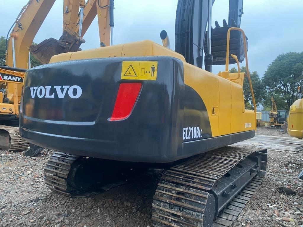 Volvo EC 210 B LC Beltegraver