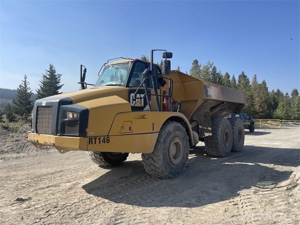CAT 740B Rammestyrte Dumpere