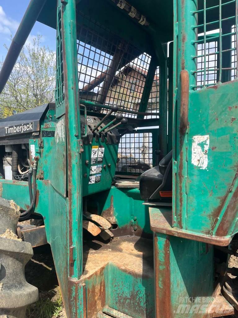 Timberjack 240A Stammelunner