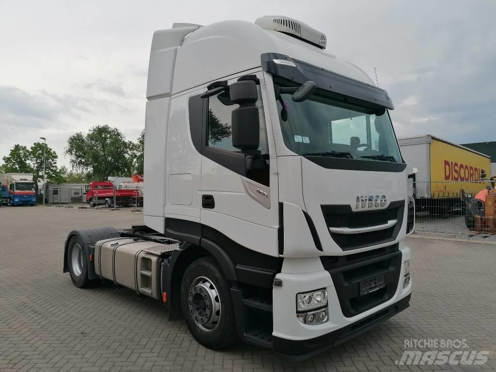 Iveco AS440ST/P Trekkvogner