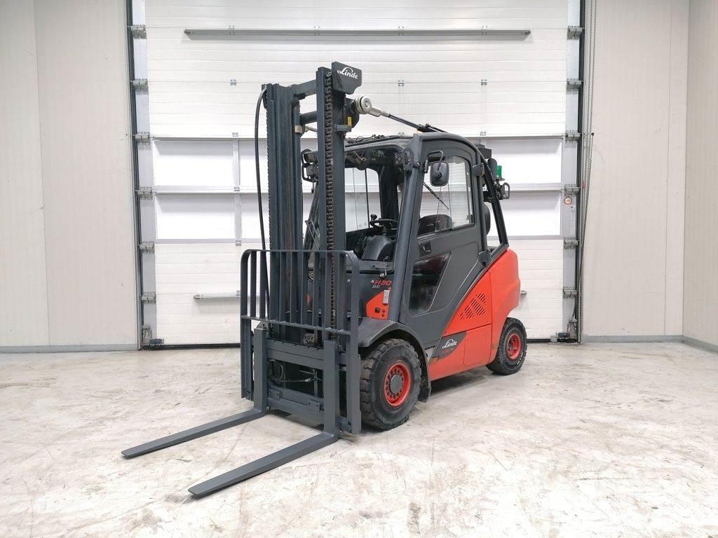 Linde H30D-02 Diesel Trucker