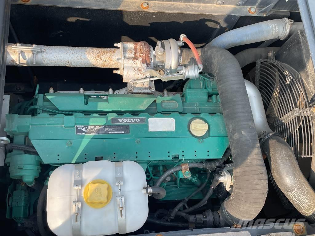 Volvo EC 210 Beltegraver