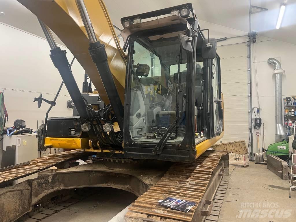 CAT 324 EL Beltegraver