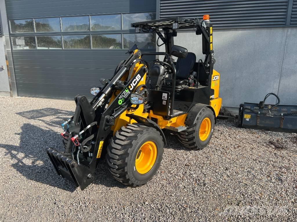 JCB 403 Plus Minilastere