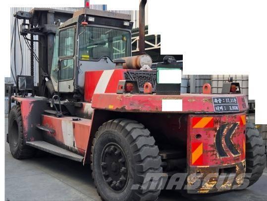 Kalmar DCD 250-12 LB Diesel Trucker