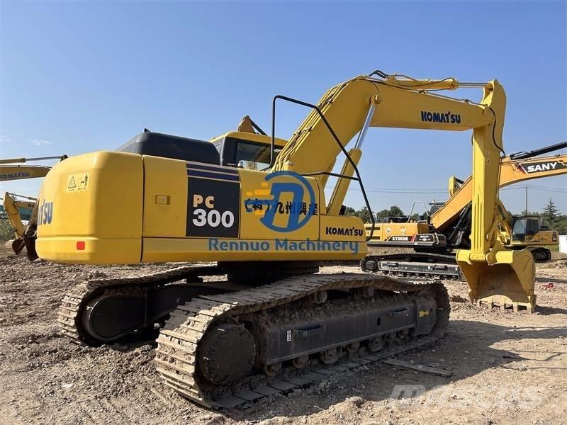 Komatsu PC 300 Beltegraver