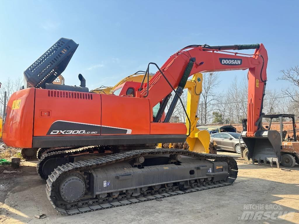 Doosan DX 300 Beltegraver