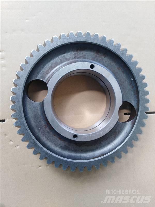 Komatsu D85 gear Girkasse