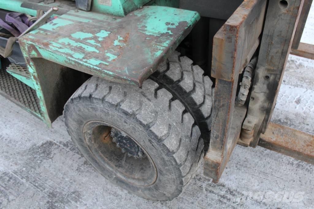 Mitsubishi FD 70 Diesel Trucker