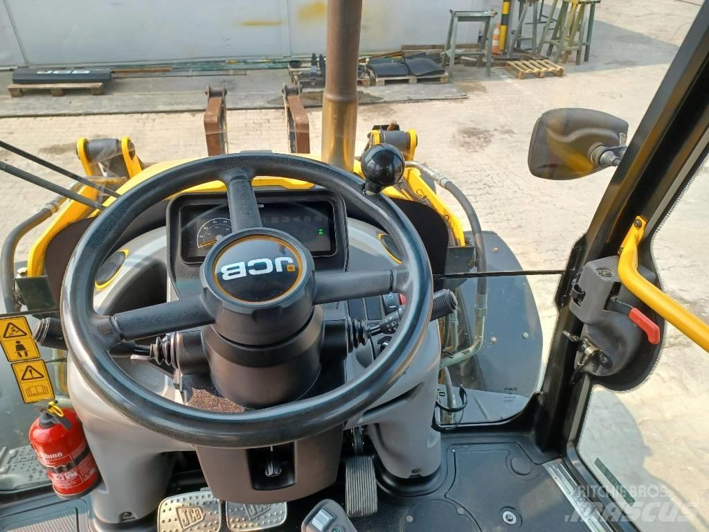 JCB 3CX PLUS AEC Traktorgravere