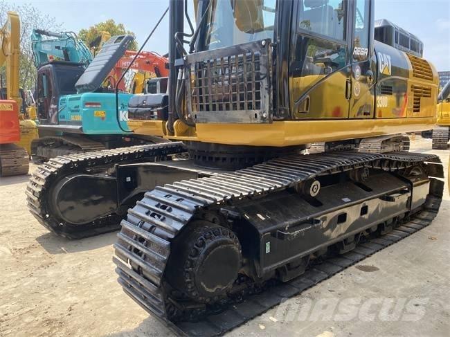 CAT 330 D2L Beltegraver