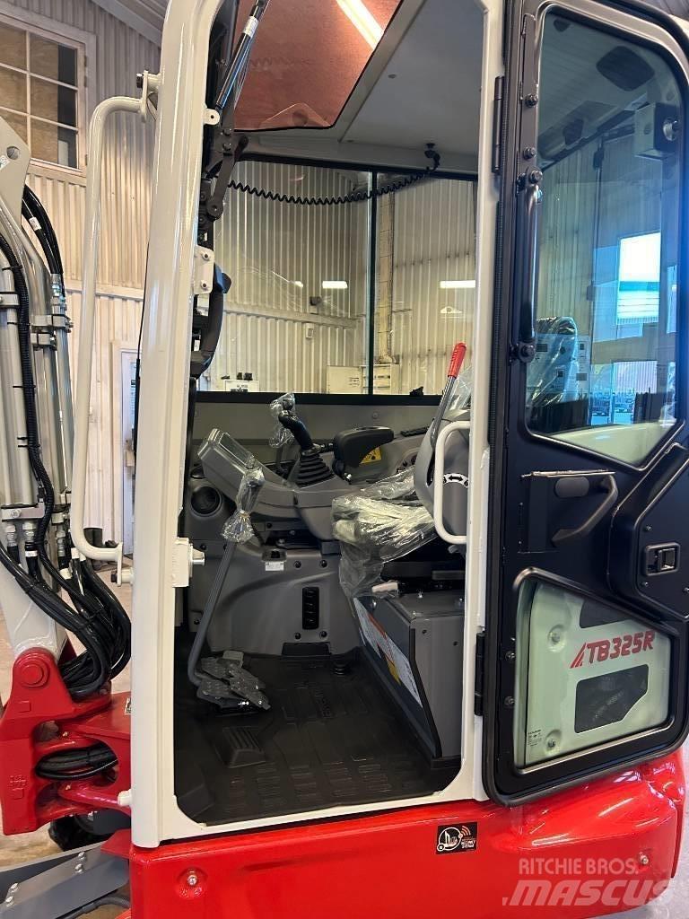 Takeuchi TB325 Minigravere <7t