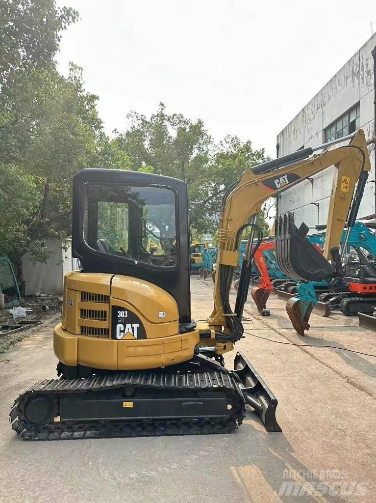 CAT 303 Beltegraver
