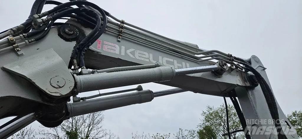 Takeuchi TB 175W Midigravere 7 - 12t
