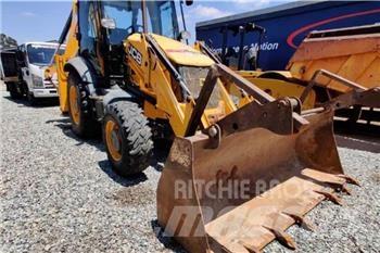 JCB 3CX 4X4 Traktorgravere
