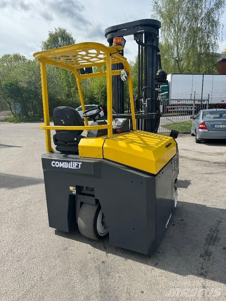 Combilift CBE3000 4-veis truck