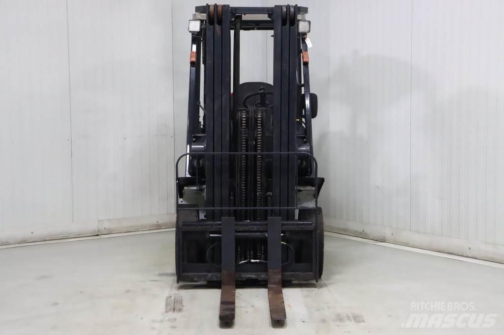 Nissan U1D2A20LQ Propan trucker