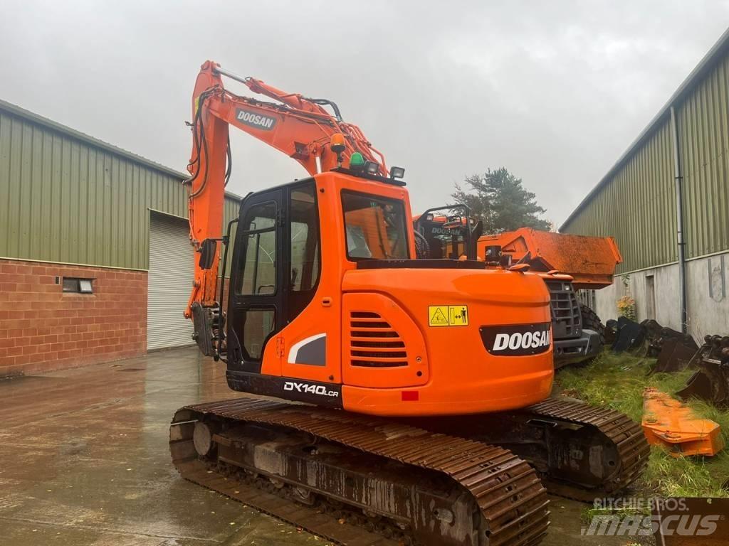  2015 DX140LCR-3 Beltegraver