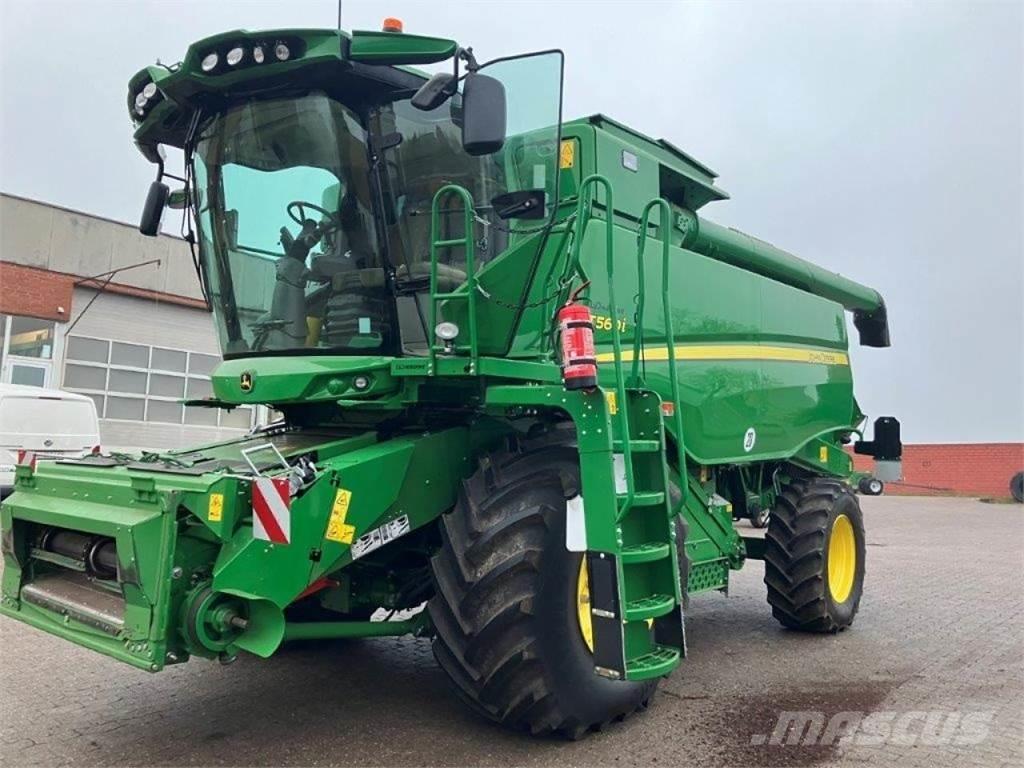 John Deere T560 Skurtreskere