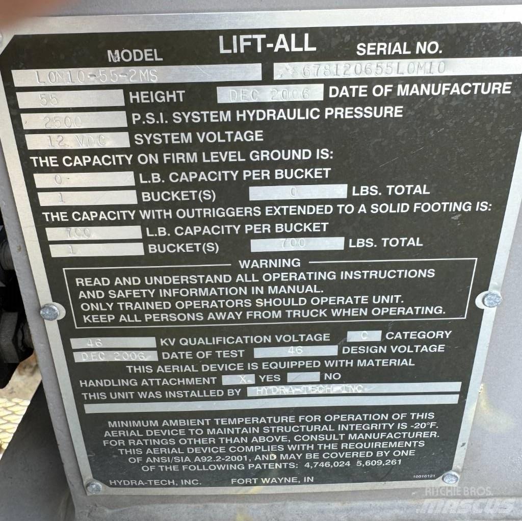 Freightliner M2 Bilmontert lift