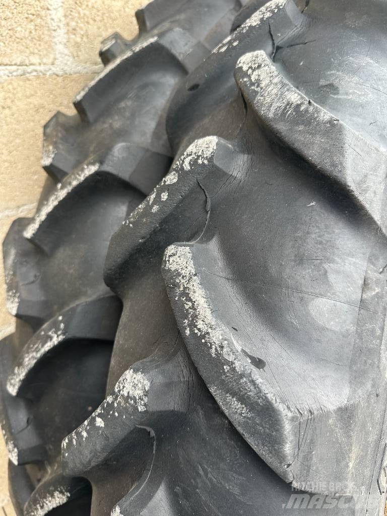 Michelin 230/95R48 Dekk, hjul og felger