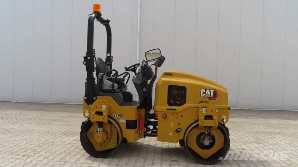 CAT CB2.7GC Tandem Valser