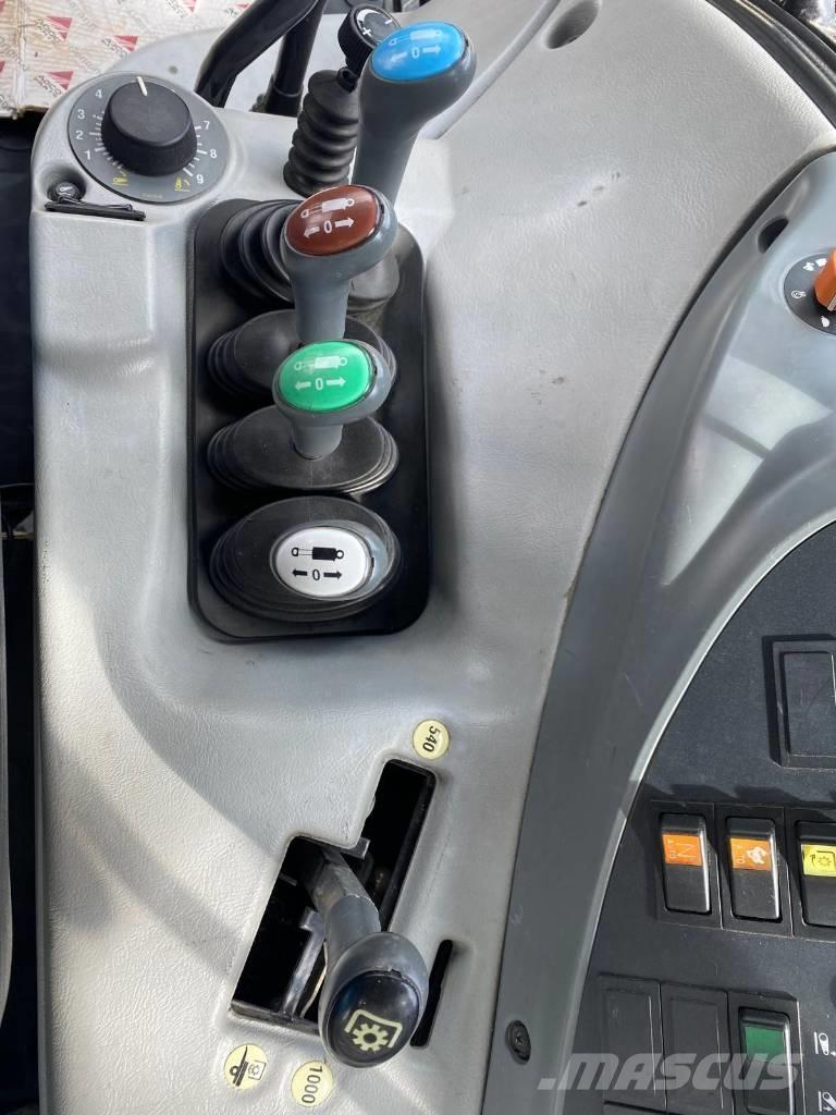Valtra T 121 HT Traktorer