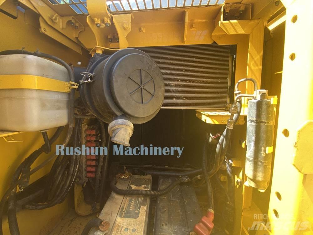 Komatsu PC 130 Beltegraver