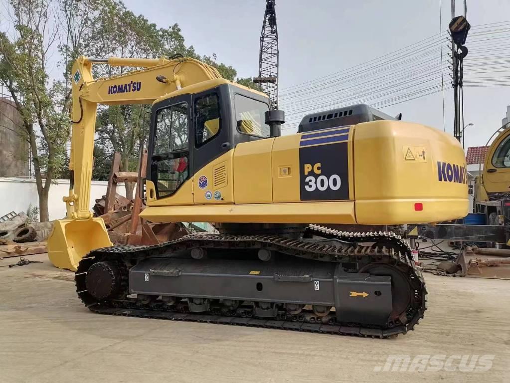 Komatsu PC 300 Beltegraver