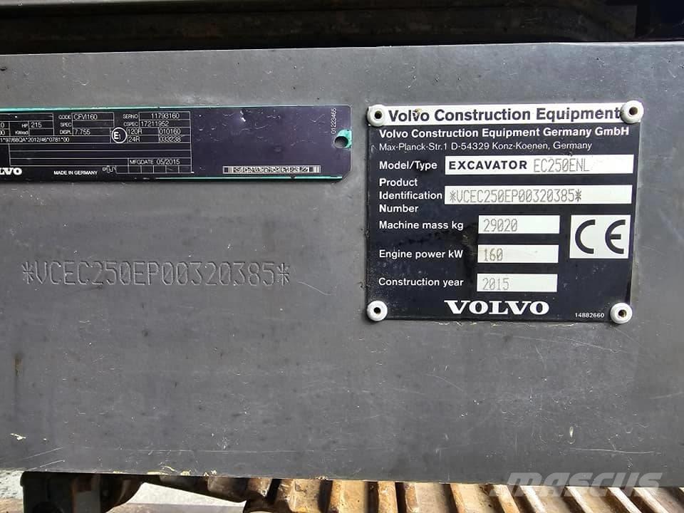 Volvo EC250 ENL Beltegraver