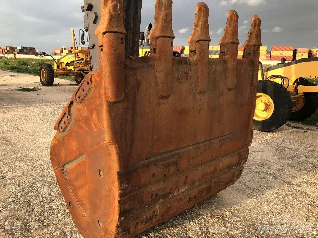 Volvo EC 460 B LC Beltegraver