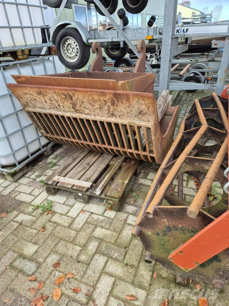 Volvo EC 210 B LC Beltegraver