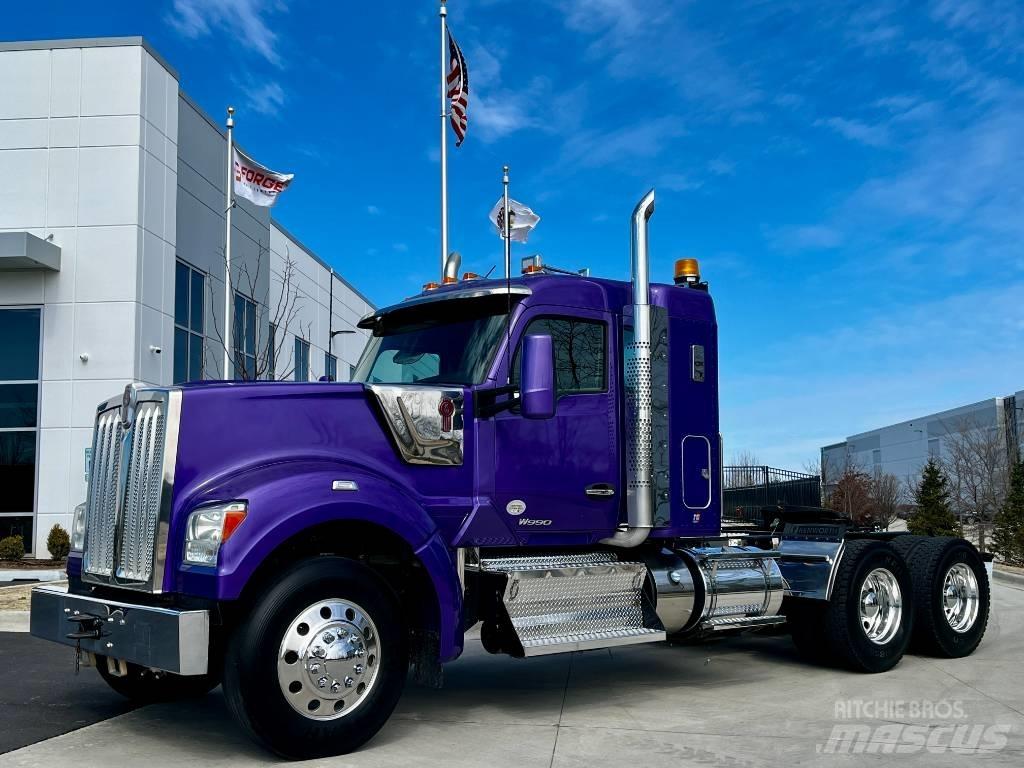 Kenworth W 990 Trekkvogner