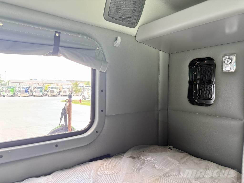 Kenworth W 990 Trekkvogner