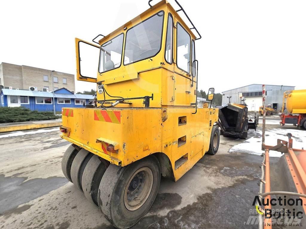Hamm GRW 18 Gummihjulsvalser