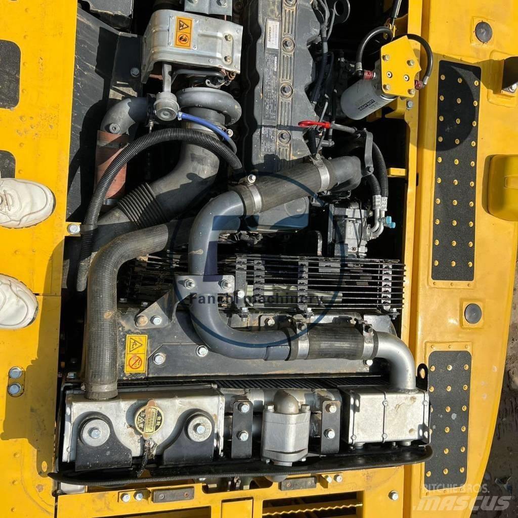 Komatsu PC 200 Beltegraver